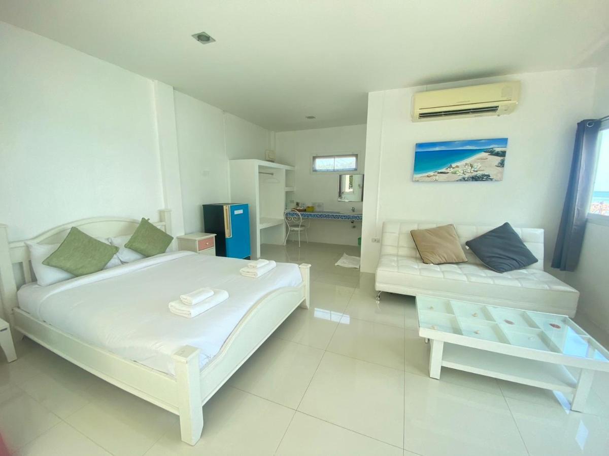 Issara Beach Resort Sichon Buitenkant foto